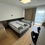 F 24h Check-in Hörsching