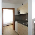 F 24h Check-in * Hörsching