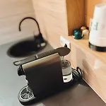 Hotel F 24h Check-in *