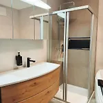 Hotel F 24h Check-in