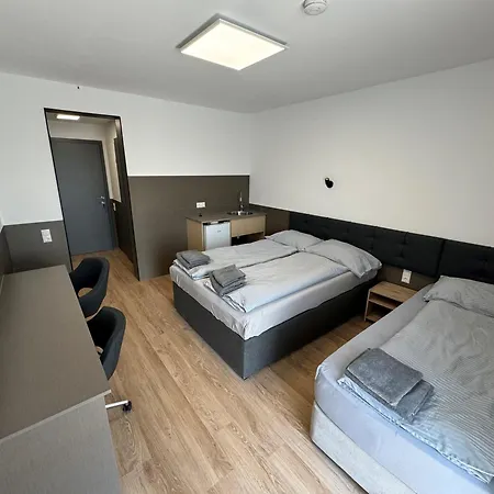 F 24h Check-in Hörsching