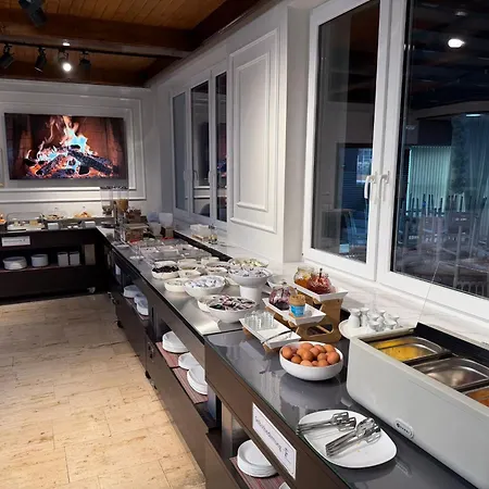 F 24h Check-in Hotel Hörsching