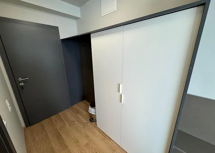 ホテル F 24h Check-in Hörsching