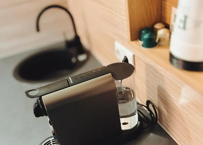 Отель F 24h Check-in *