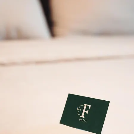 F 24h Check-in