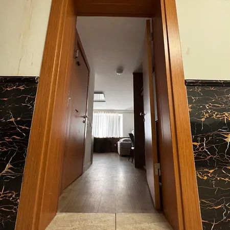 F 24h Check-in Hotel Hörsching